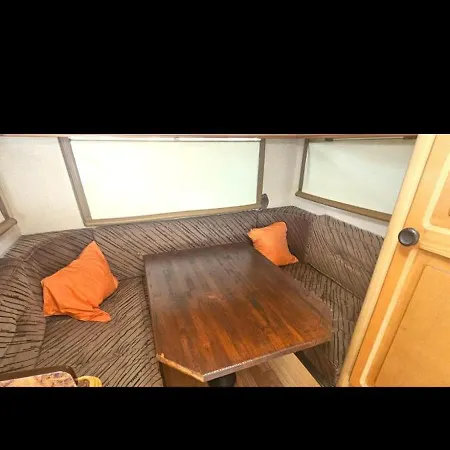 Autocaravana Vacacional 캠프장